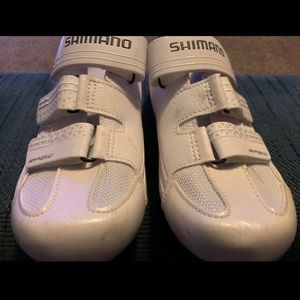 Shimano RP2W Cycle Shoes With Cleats